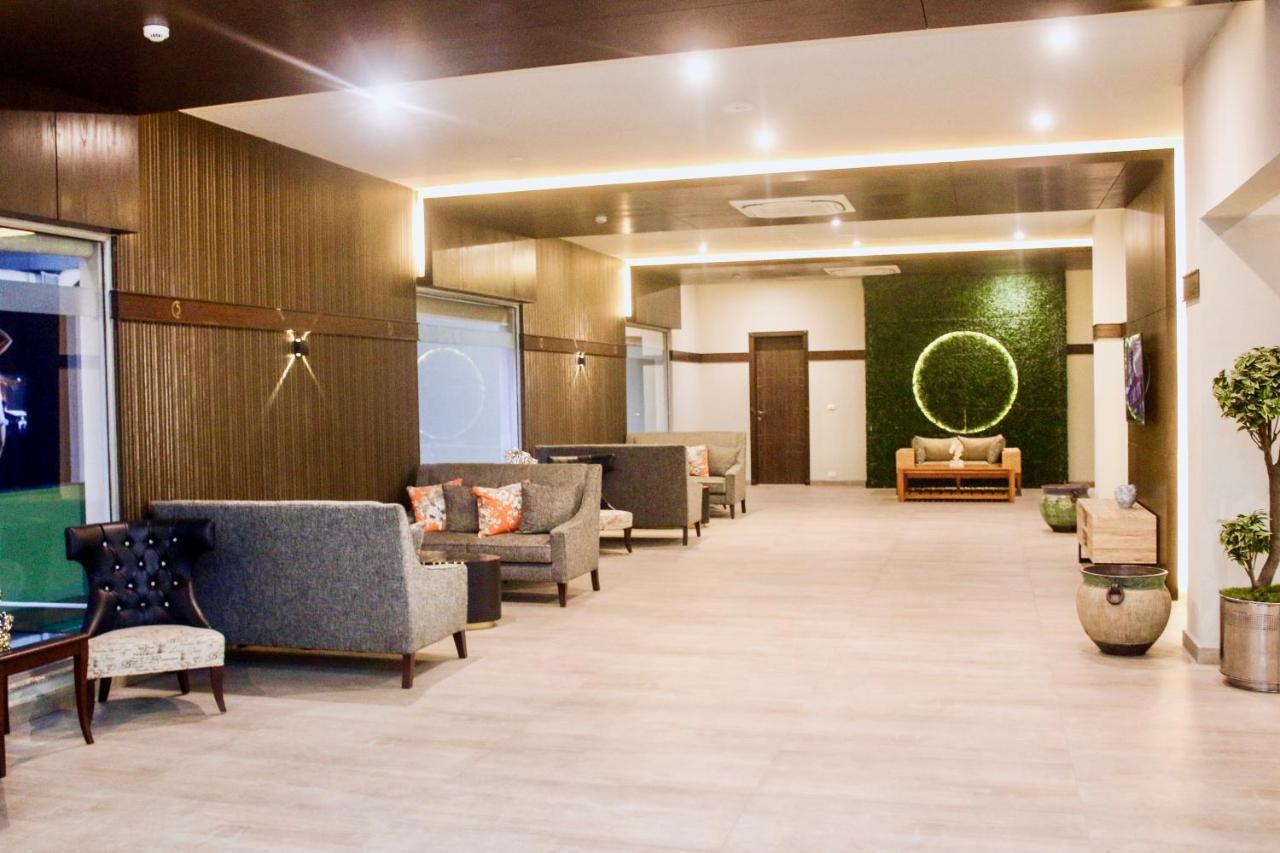 Circle Club Faisalabad Ξενοδοχείο Εξωτερικό φωτογραφία